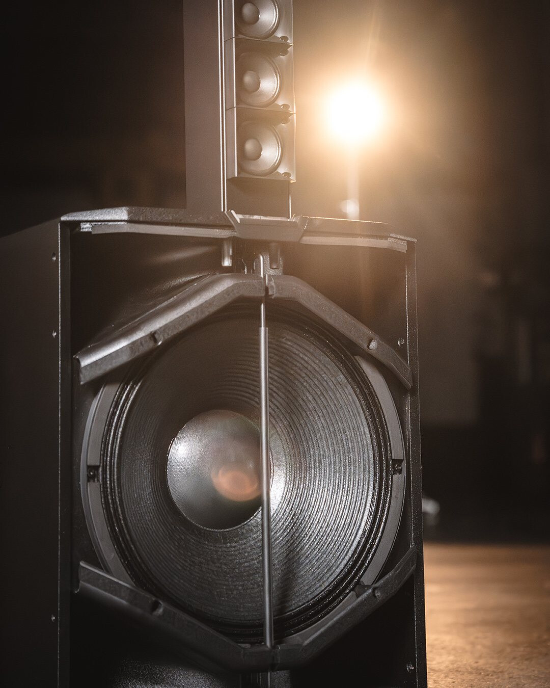 18-Zoll-Subwoofer der MAUI 66 G3 ohne Frontgitter