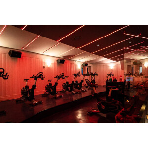 Artecta Havana Neon RGB Pixels