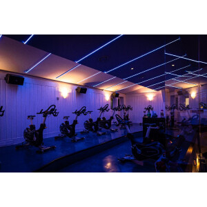 Artecta Havana Neon RGB Pixels