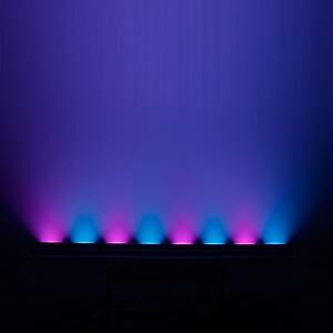 Cameo Pixbar® 650 C Pro