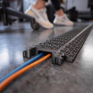 Defender XPRESS 40 BLK