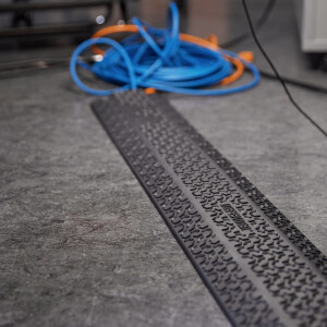 Defender XPRESS 40 BLK