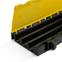 Defender 3 2D MID SECTION