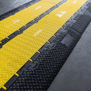 Defender MIDI 5 2D RAMP SHORT