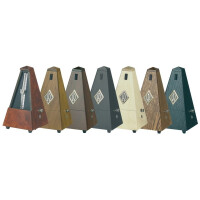 Wittner metronome pyramid shape 816K black. High gloss