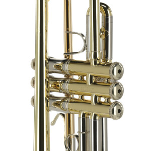 Bach Bb trumpet TR450