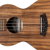 Islander AT-4 Ukulele