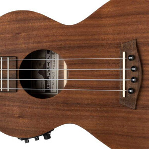 Islander AT-4 EQ Ukulele