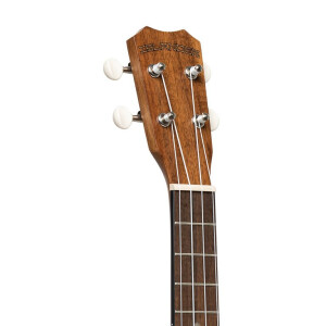 Islander AT-4 EQ Ukulele
