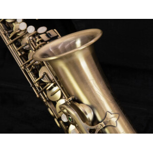 Dimavery SP-30 Eb alto saxophone, vintage