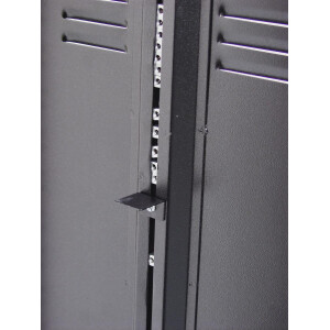 Roadinger steel rack SR-19, 12U