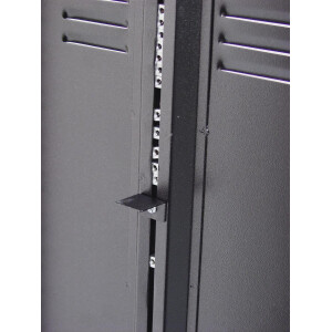 Roadinger steel rack SR-19, 30U